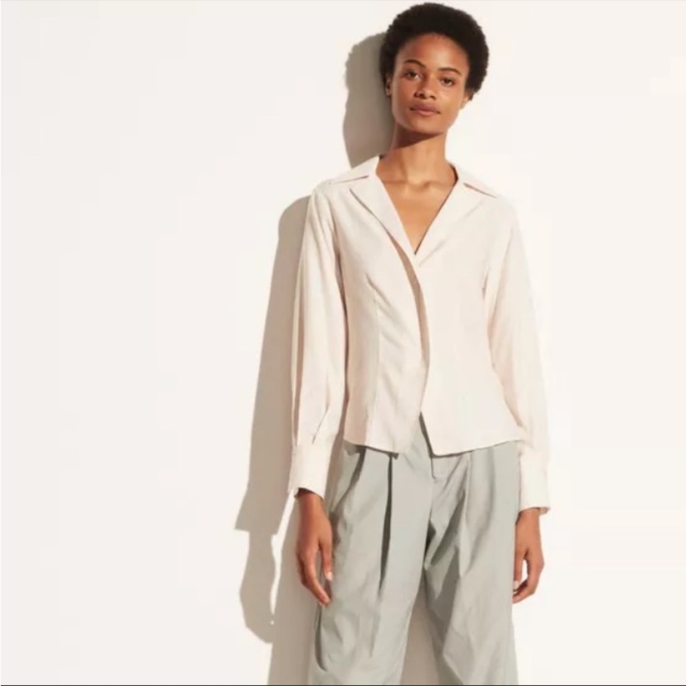 NWT Vince. Fitted Long Sleeve Blouse- Size Large